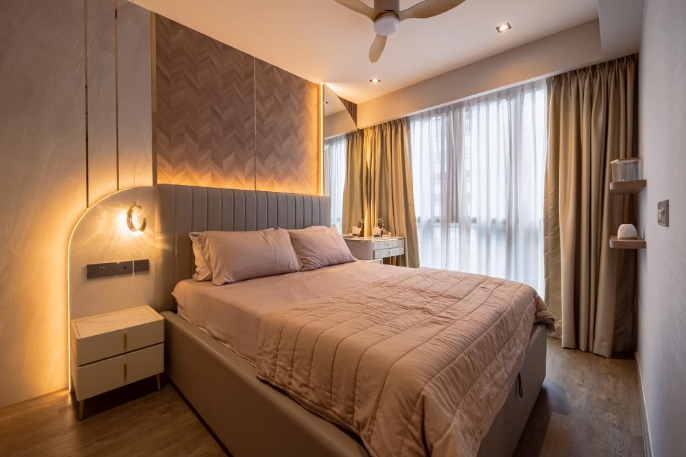 Modern Bedroom with Vinyl Flooring and Wardrobe
