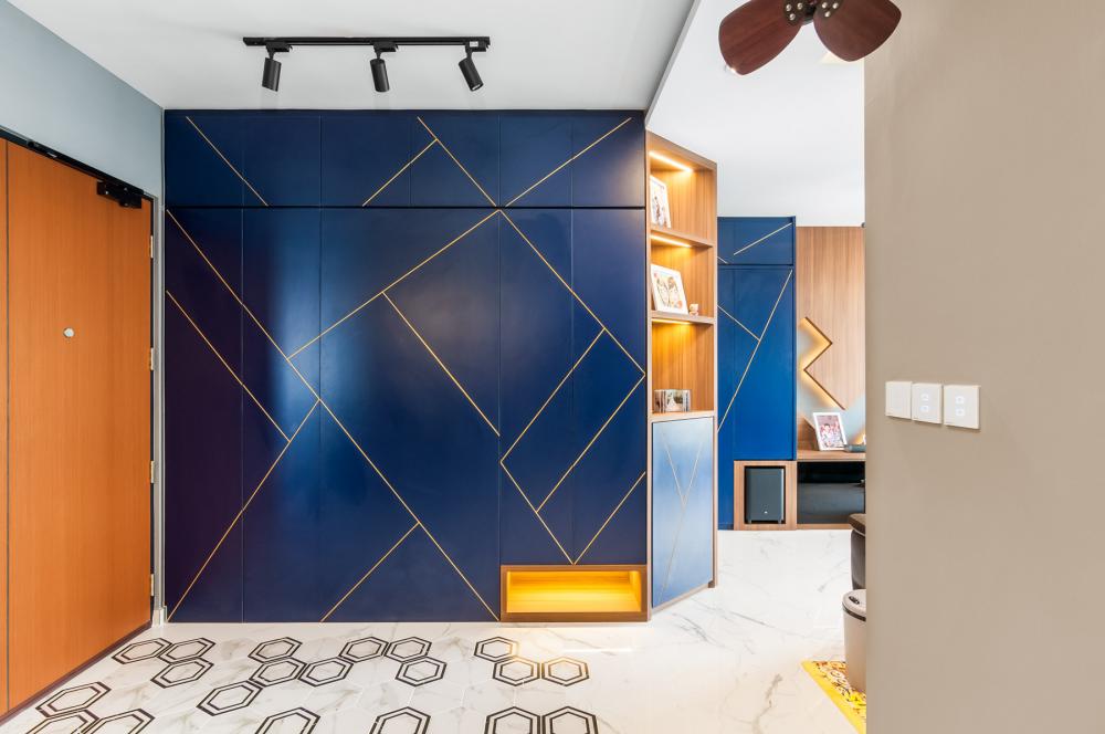 Eclectic Entryway with Seating Bench and Shoe Rack