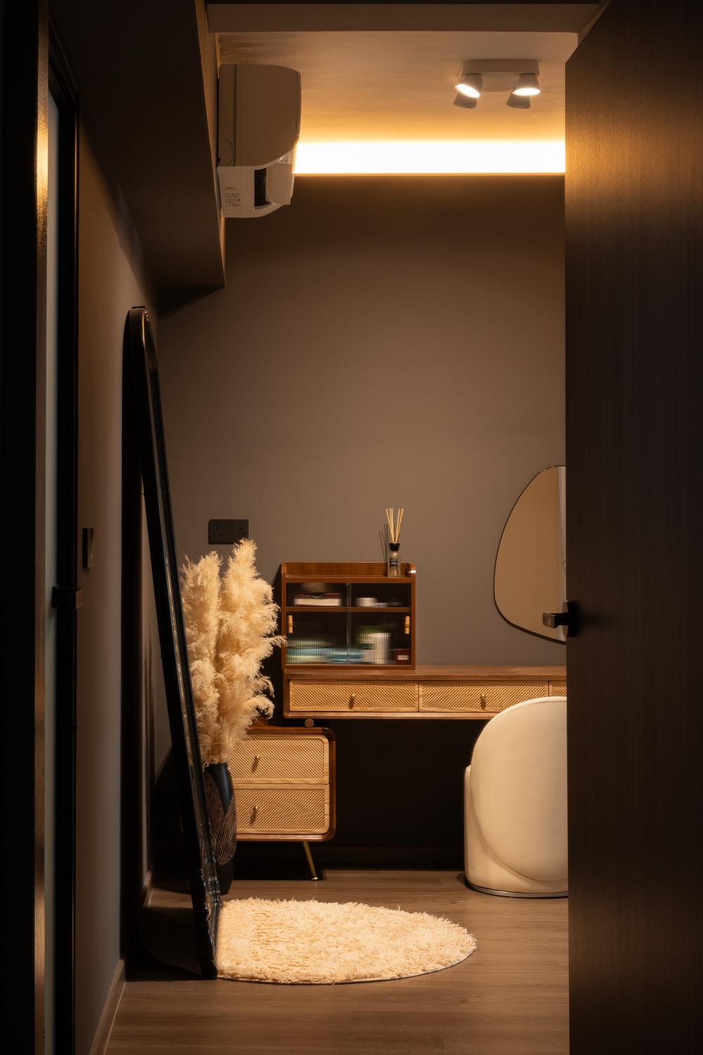 Modern Bedroom with Mirror and Bedside Table