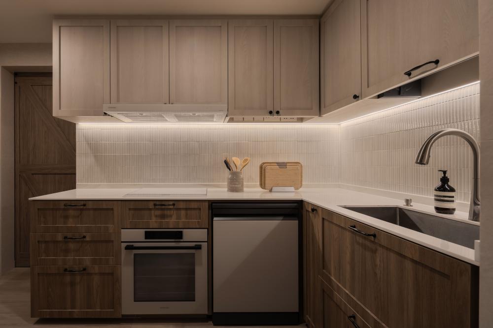 Modern Kitchen with Countertop and Kitchen Accessories