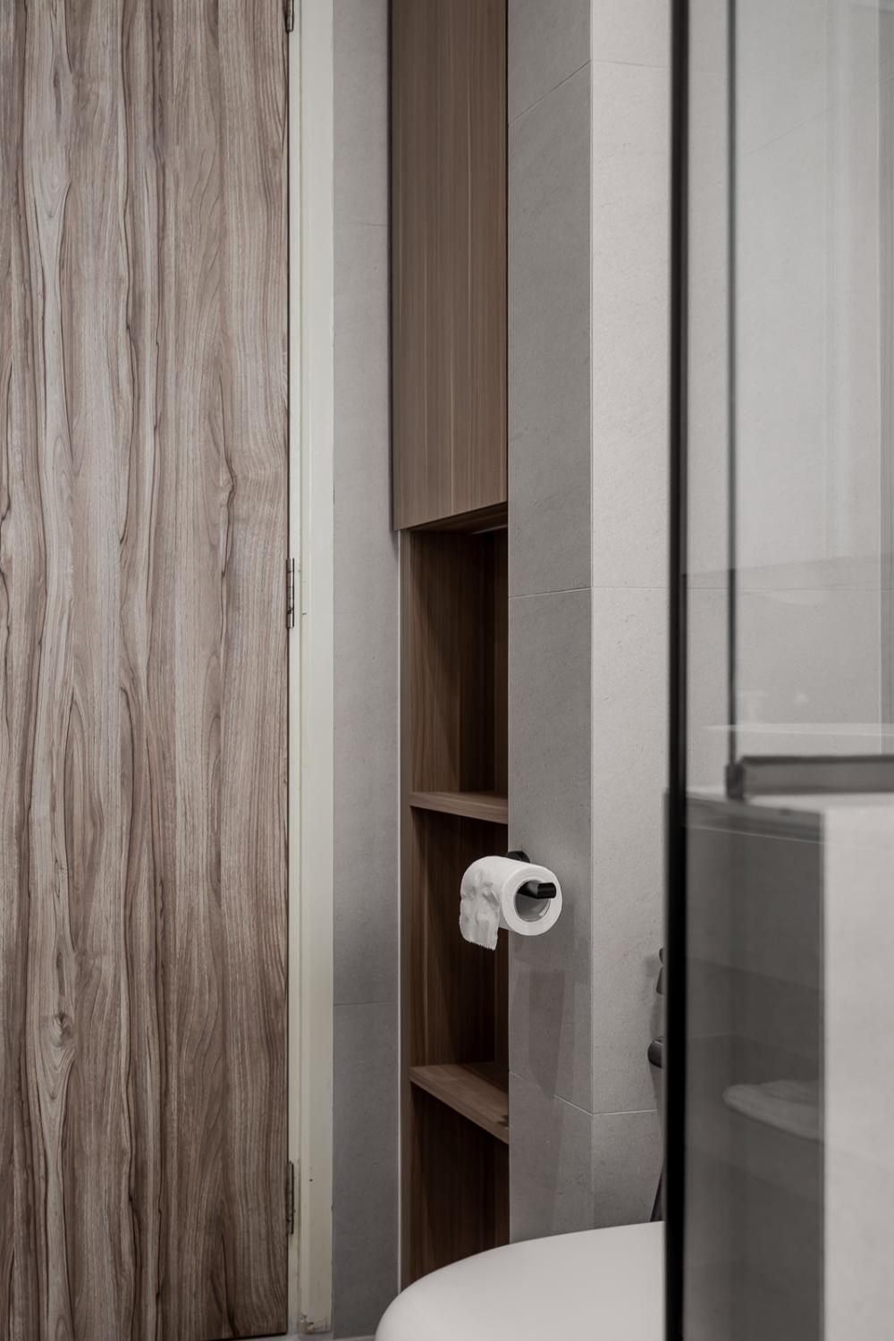 Modern Bathroom with Homogeneous Tiles and Bathroom Storage