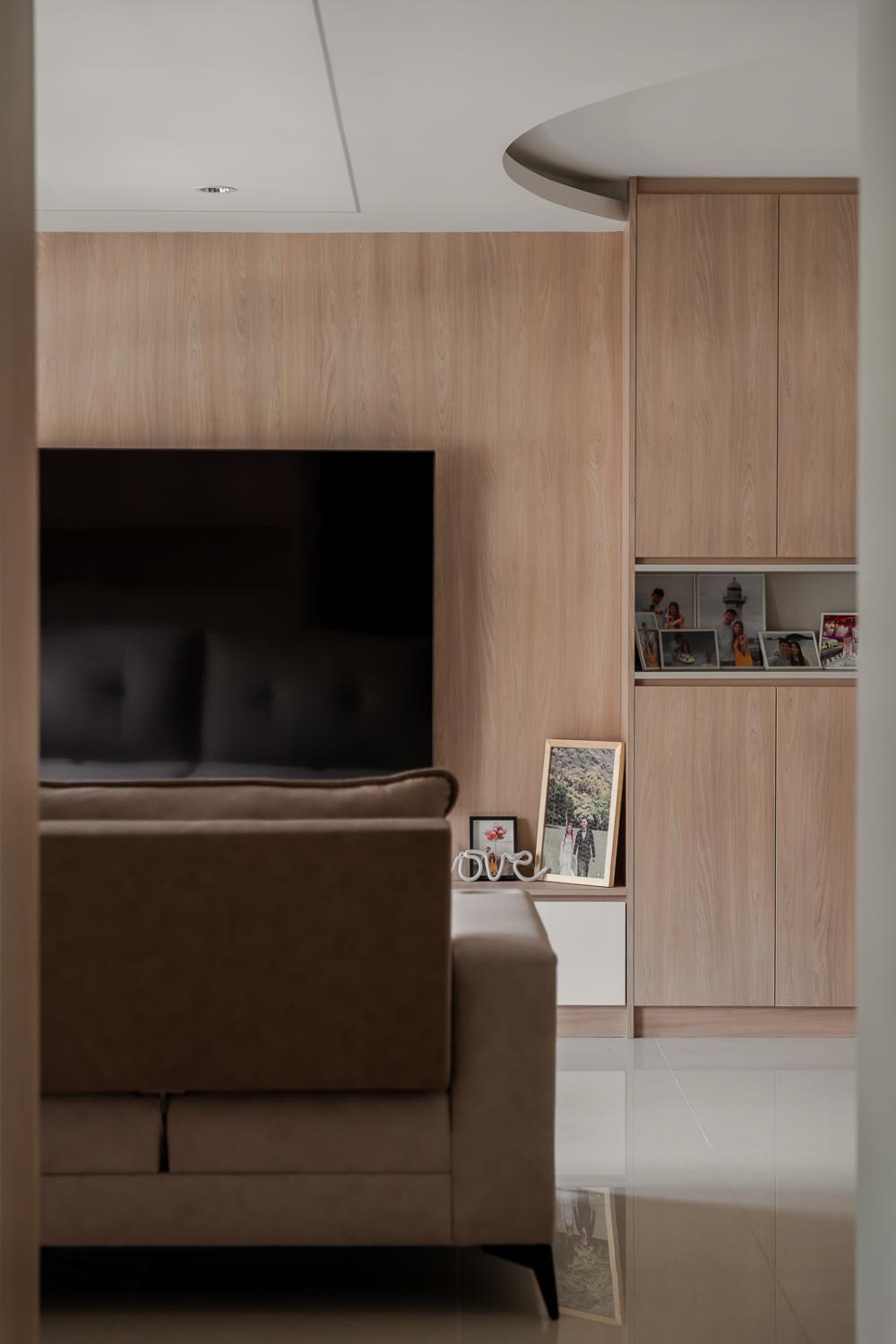 Scandinavian Living Room with Homogeneous Tiles and Feature Wall
