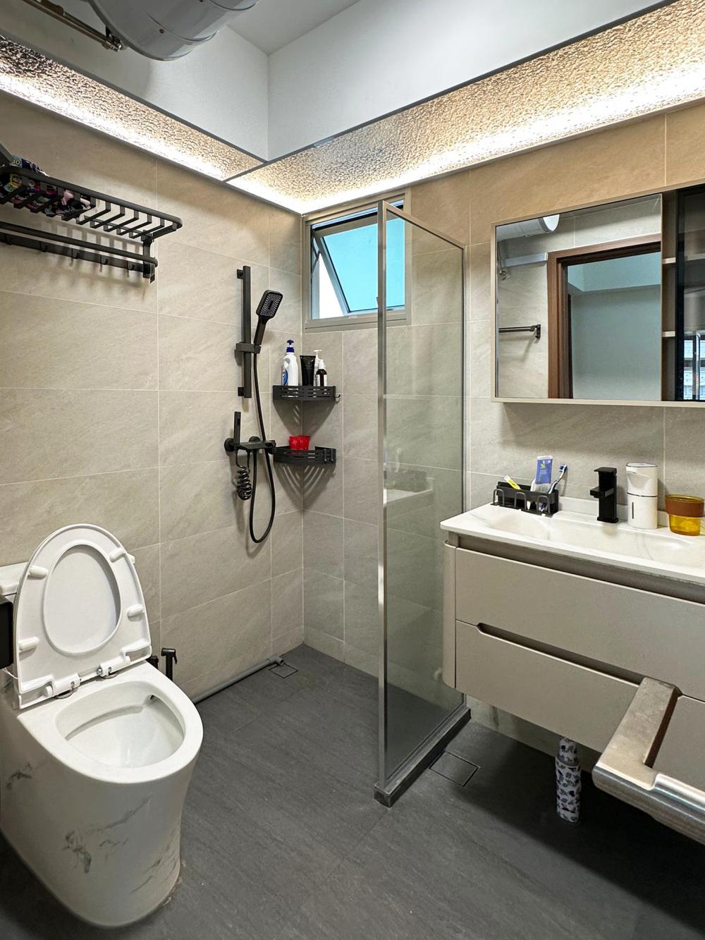 Modern Bathroom with Countertop and Vinyl Flooring