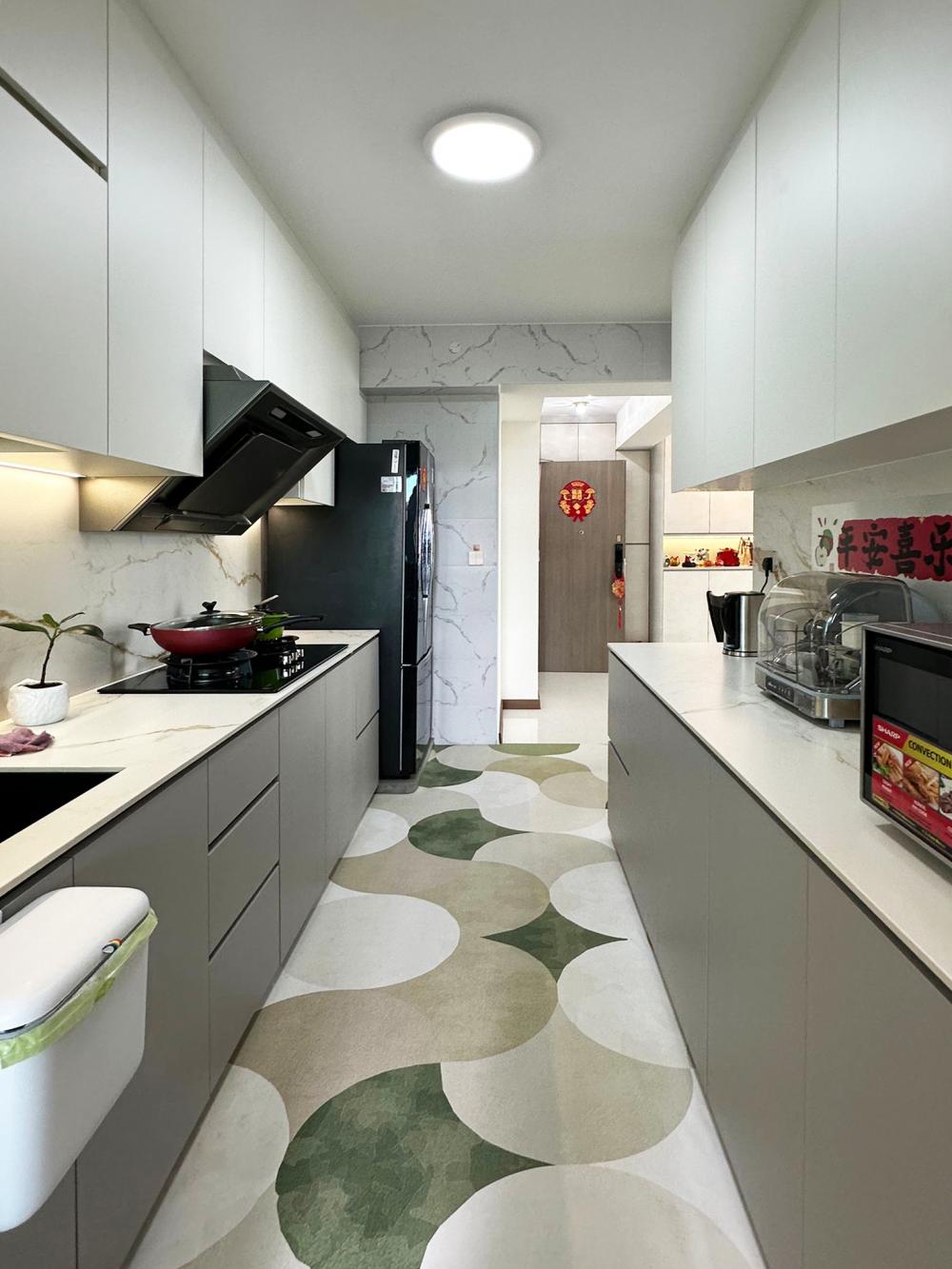 Modern Kitchen with Countertop and Vinyl Flooring
