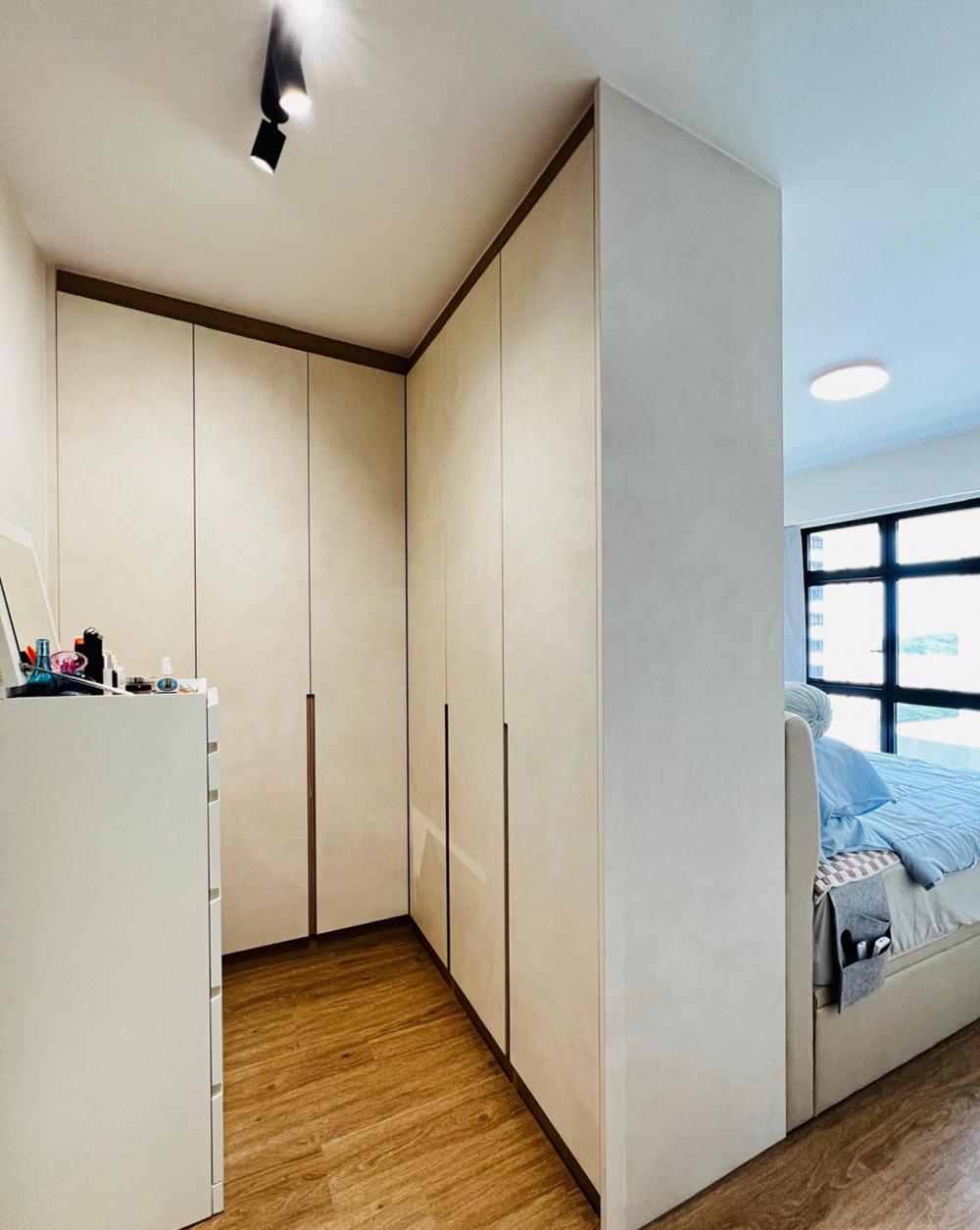 Modern Bedroom with Cement Floor and Granite Floor