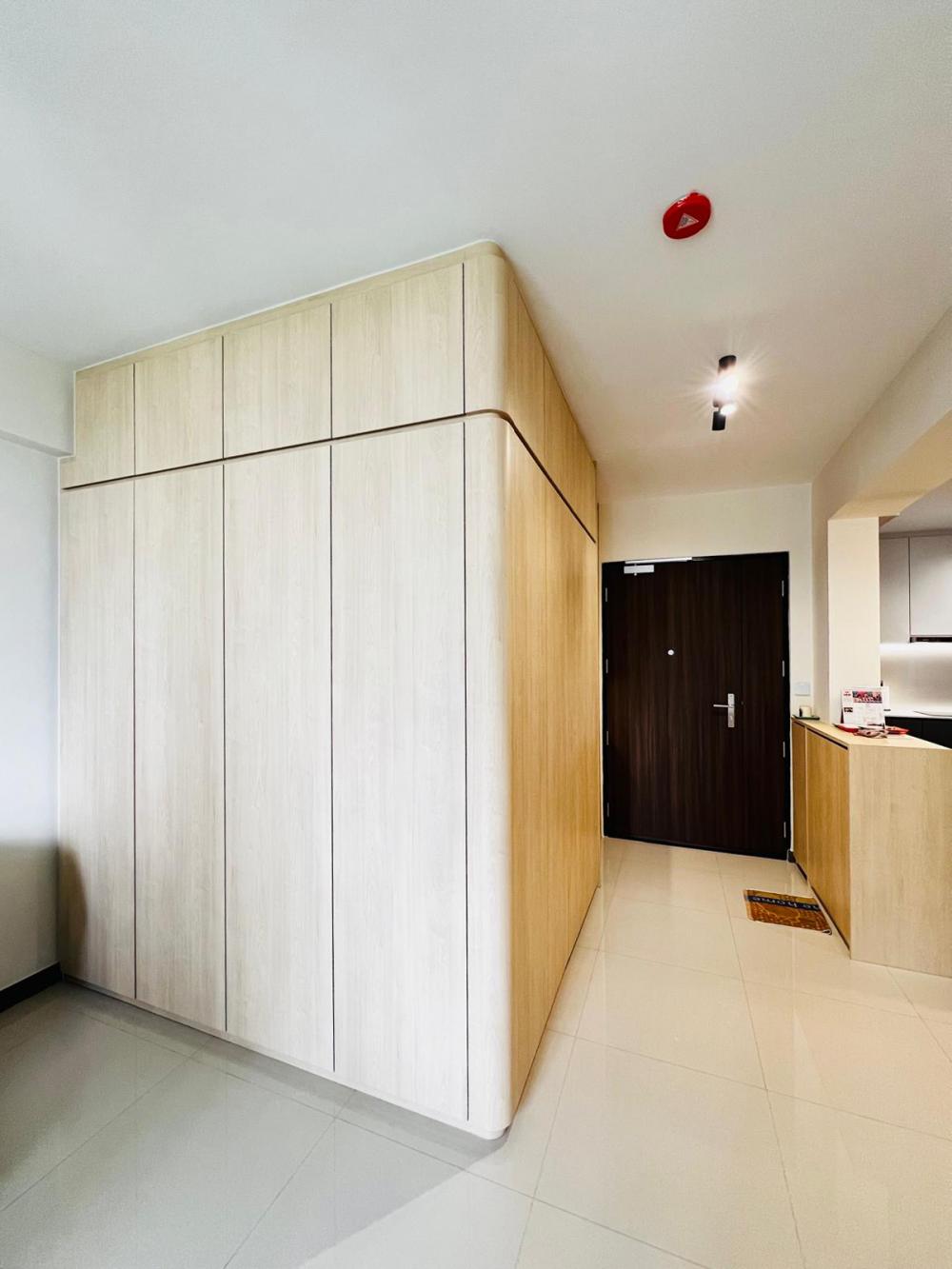 Modern Entryway with Mirror and Seating Bench