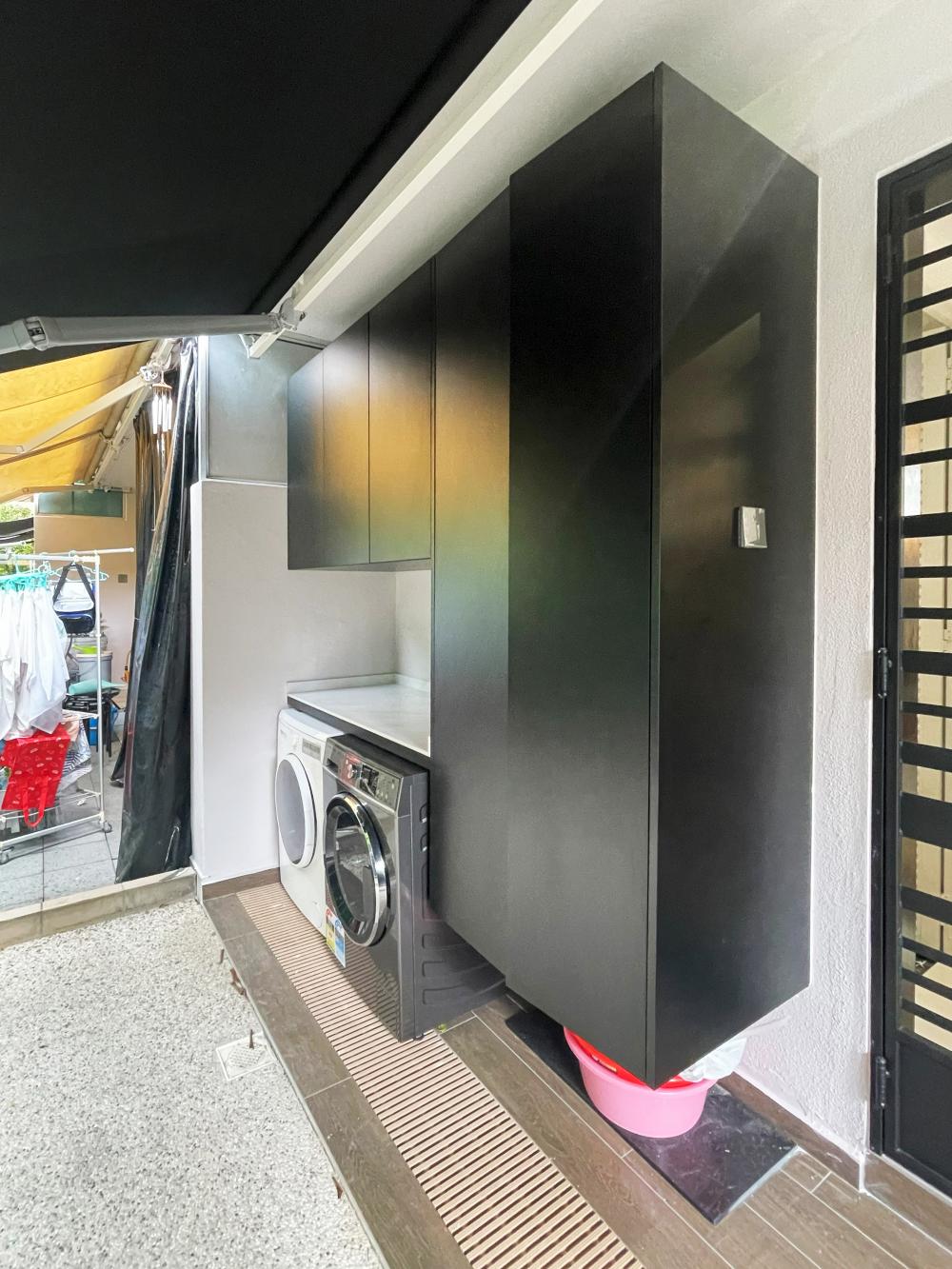 Modern Service Yard with Washing Machine and Laundry Area