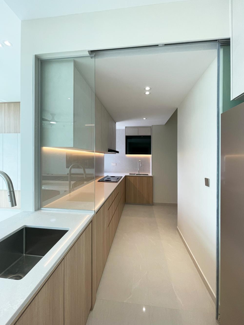 Modern Kitchen with Countertop and Vinyl Flooring