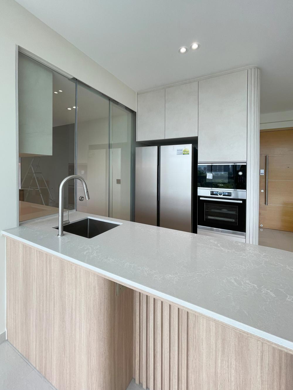 Modern Kitchen with Countertop and Vinyl Flooring