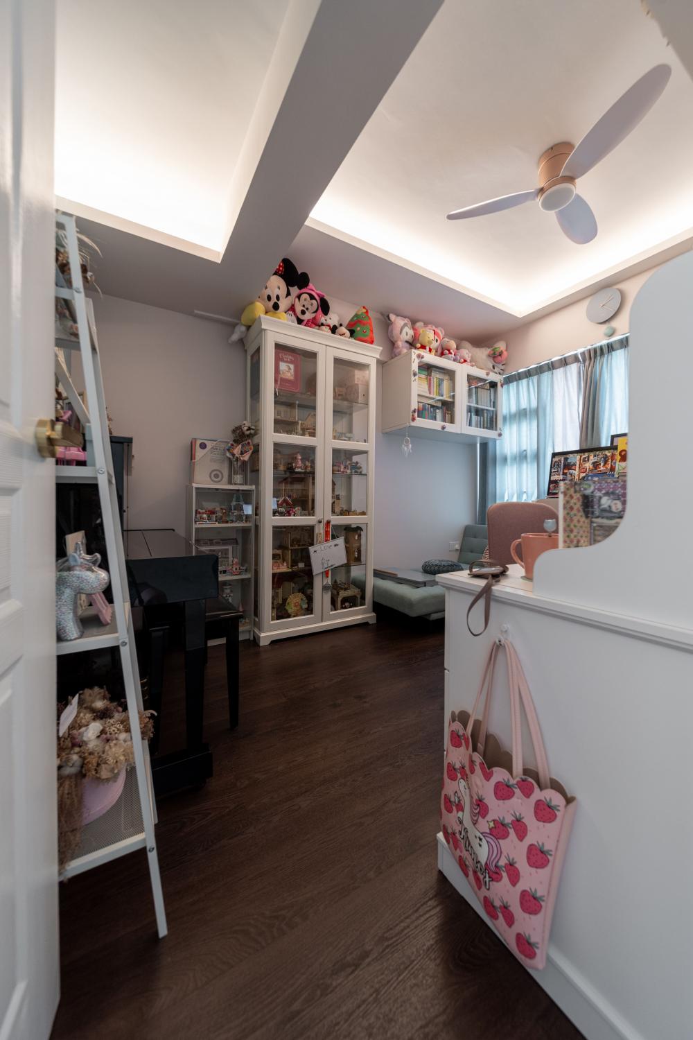 Transitional Kids Room with Bookshelf and Children's Storage