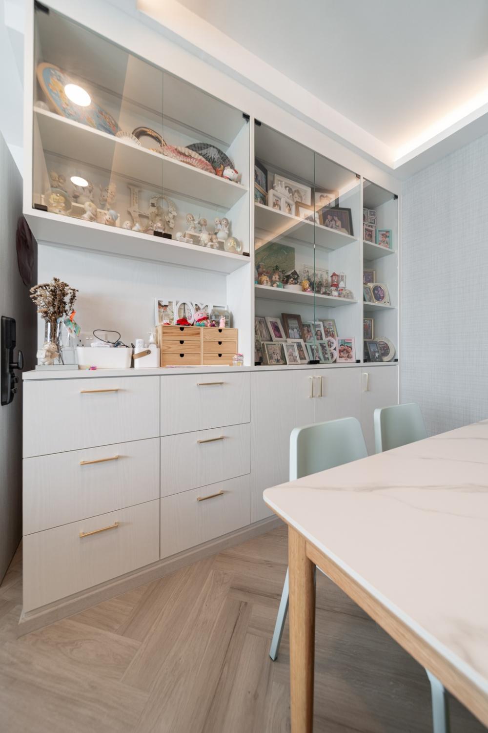 Transitional Dining Room with Herringbone Tiling and Cove Lighting