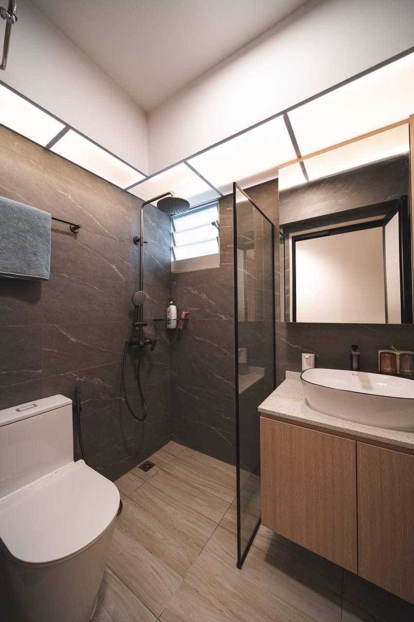 Modern Bathroom with Mirror and Shower Screen