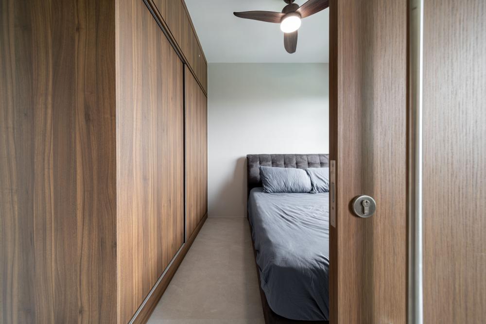 Modern Bedroom with Wardrobe and Sliding Wardrobe