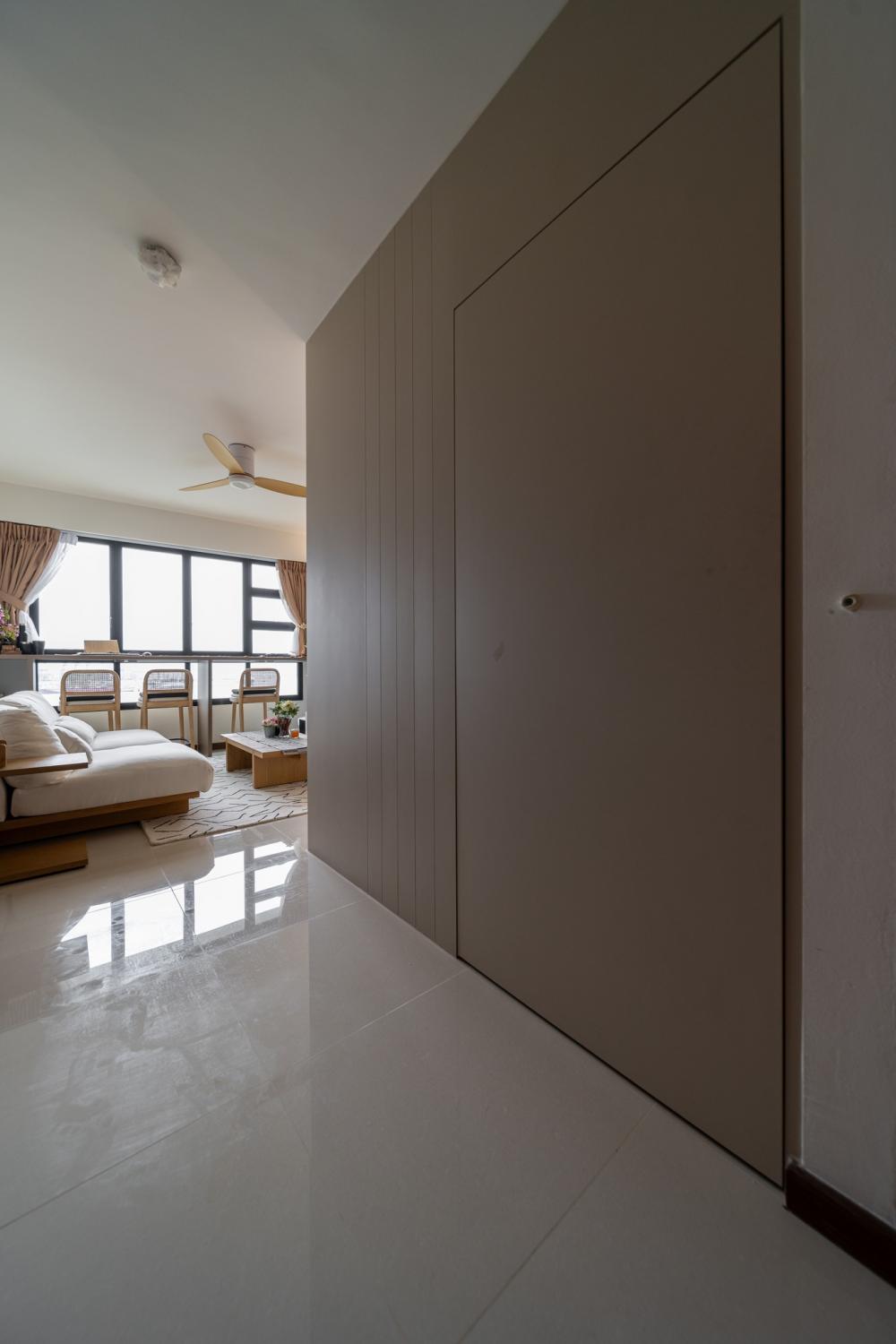 Scandinavian Entryway with Mirror and Seating Bench