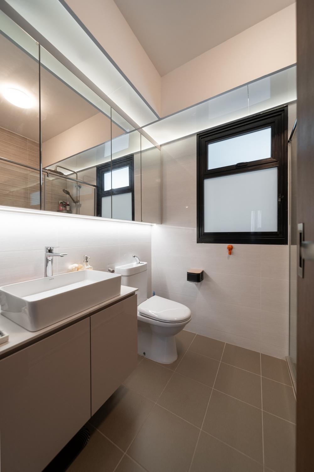 Scandinavian Bathroom with Mirror and Shower Screen