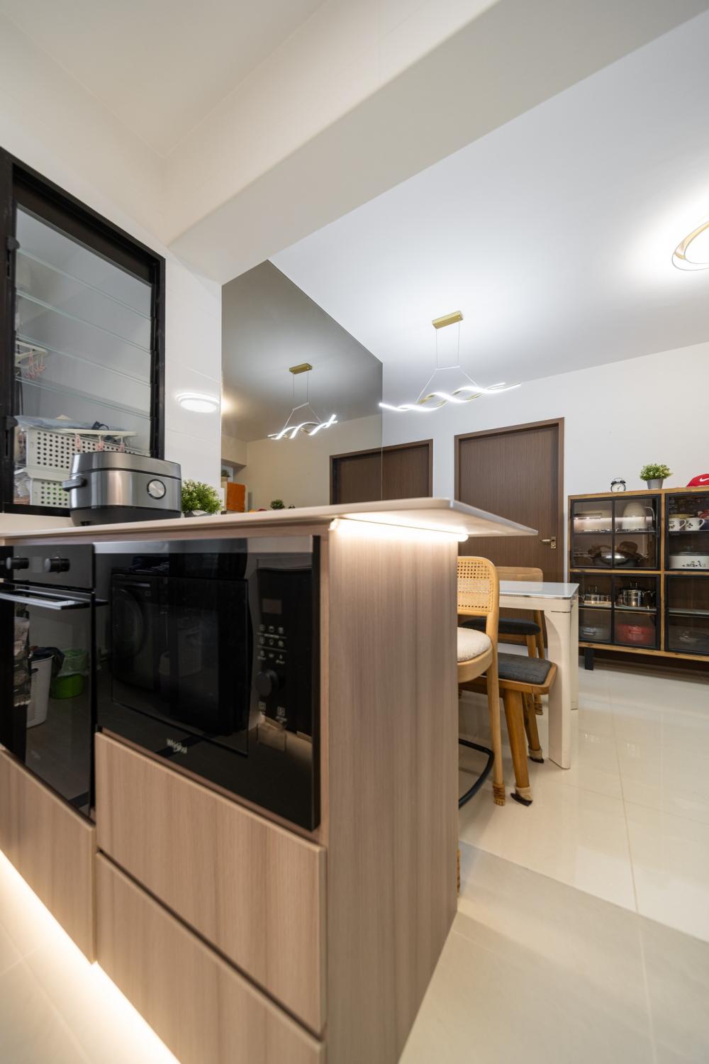 Scandinavian Kitchen with Kitchen Island and Open Kitchen