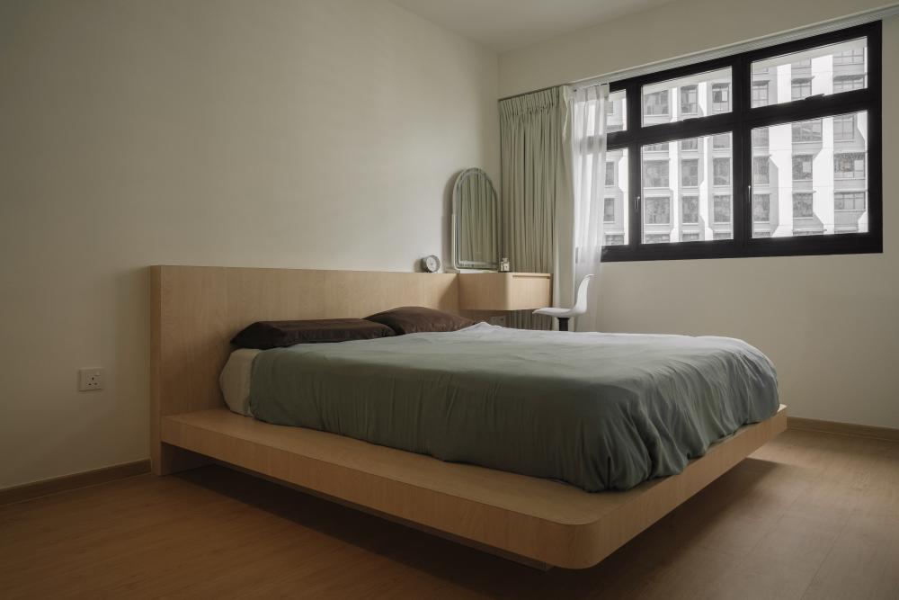 Scandinavian Bedroom with Bedroom Dresser and Queen Bed