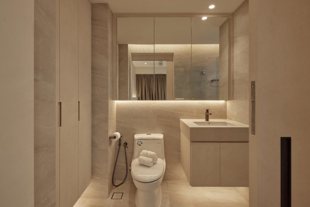 Contemporary Bathroom with Countertop and Mirror