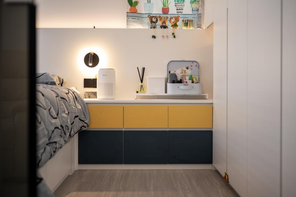 Minimalist Bedroom with Platform Bed and Wardrobe