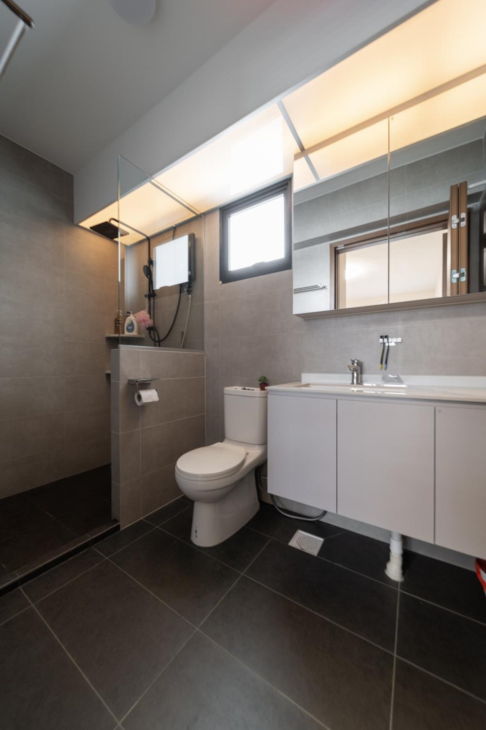 Minimalist Bathroom with Mirror and Shower Screen