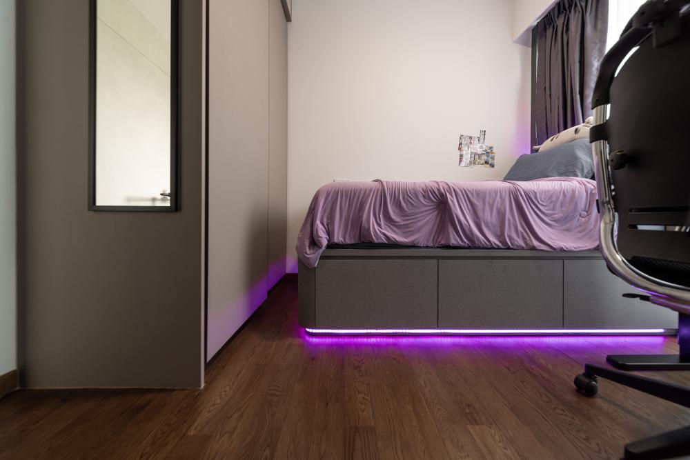 Modern Bedroom with Platform Bed and Wardrobe