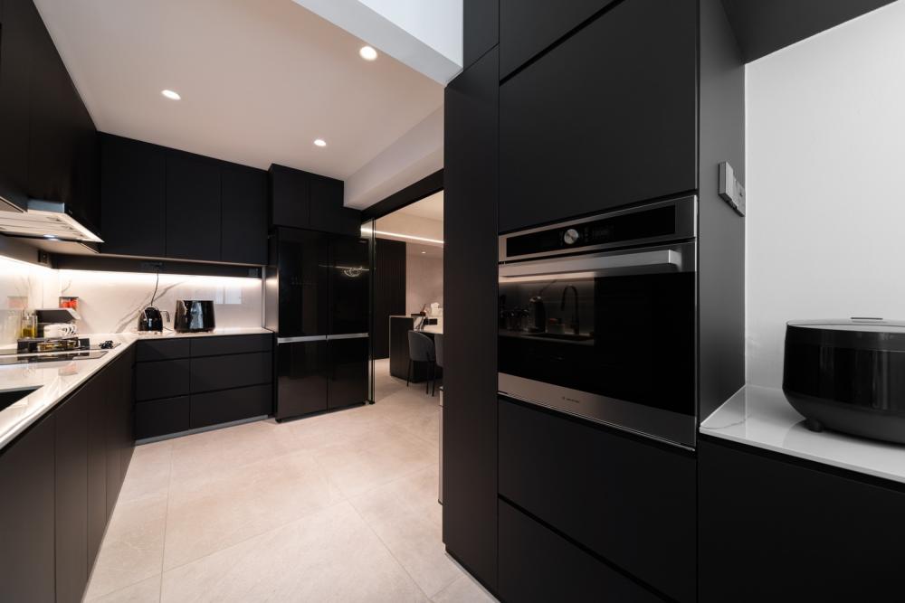 Modern Kitchen with Kitchen Island and Open Kitchen
