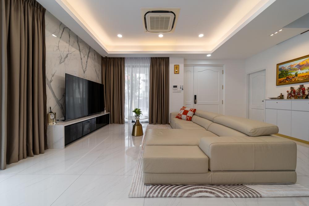 Contemporary Living Room with Marble Floor and Feature Wall