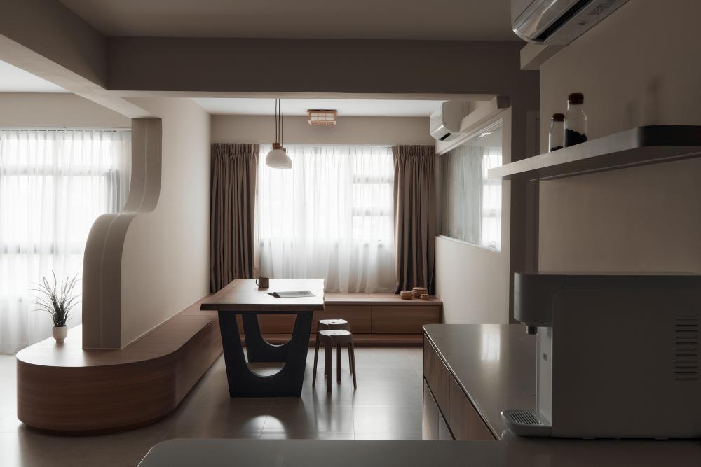 Modern Dining Room with Drop Light and Dining Table