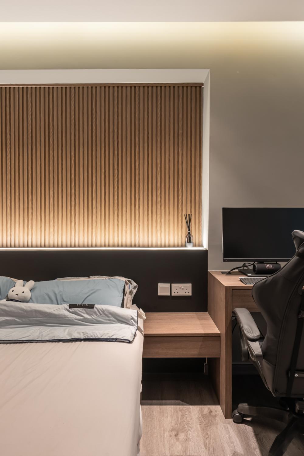 Modern Bedroom with Vinyl Flooring and Bedroom Dresser