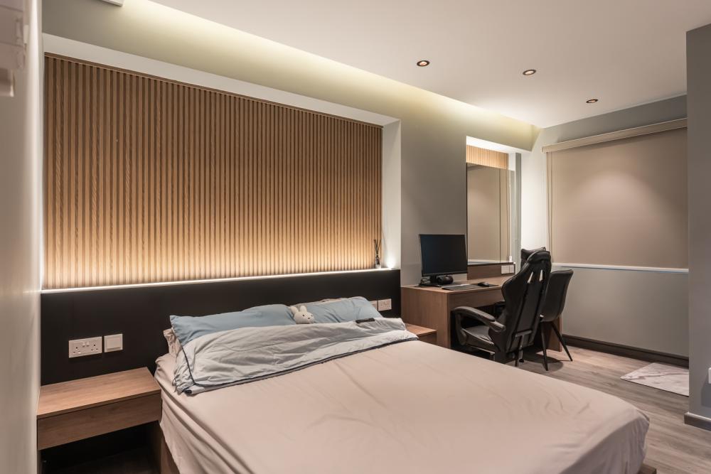 Modern Bedroom with Vinyl Flooring and Wardrobe