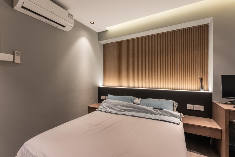 Modern Bedroom with Vinyl Flooring and Bedside Table