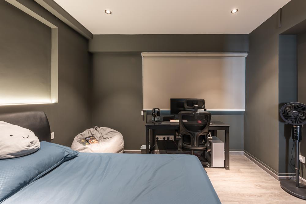 Modern Bedroom with Vinyl Flooring and Wardrobe