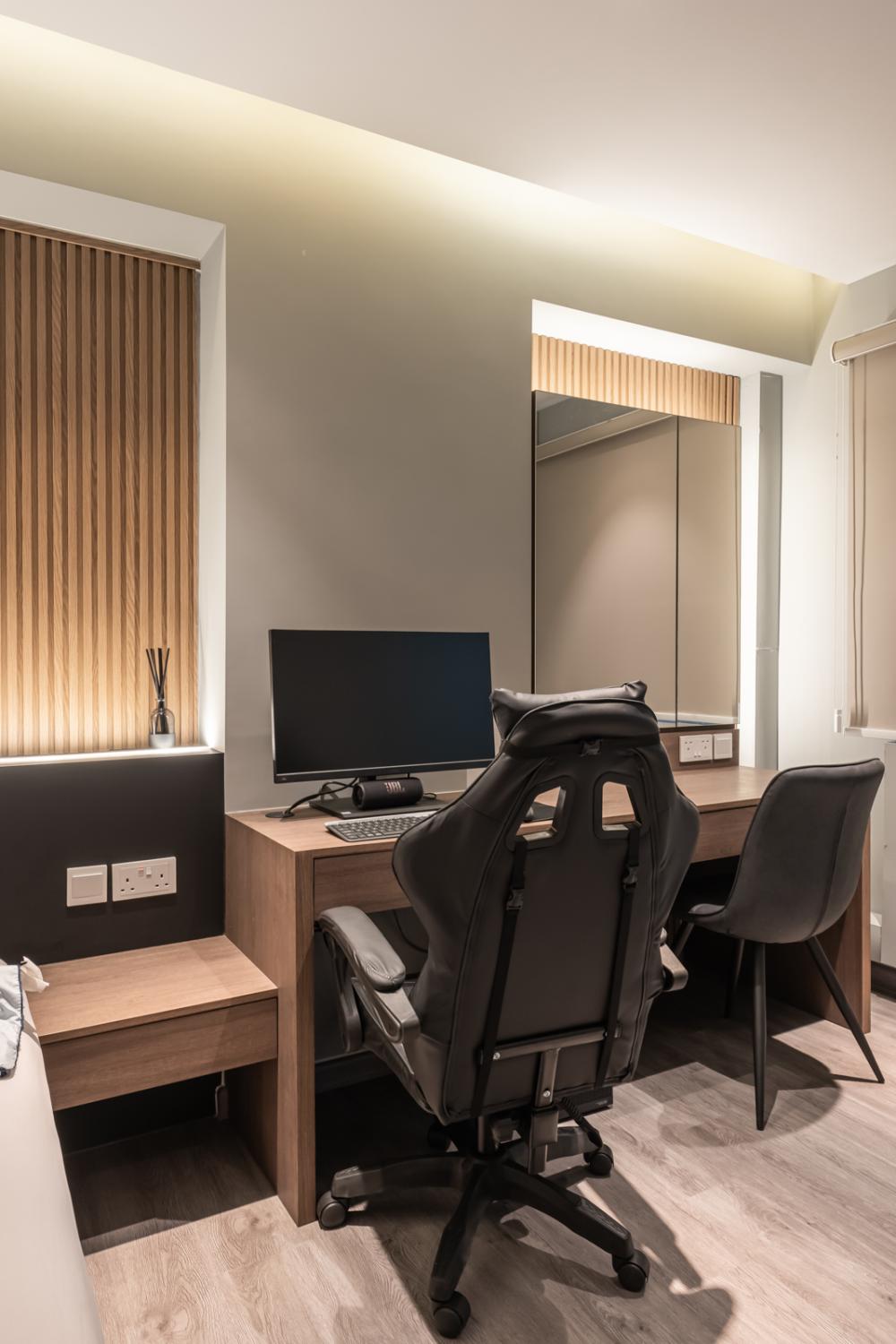 Modern Bedroom with Vinyl Flooring and Wardrobe