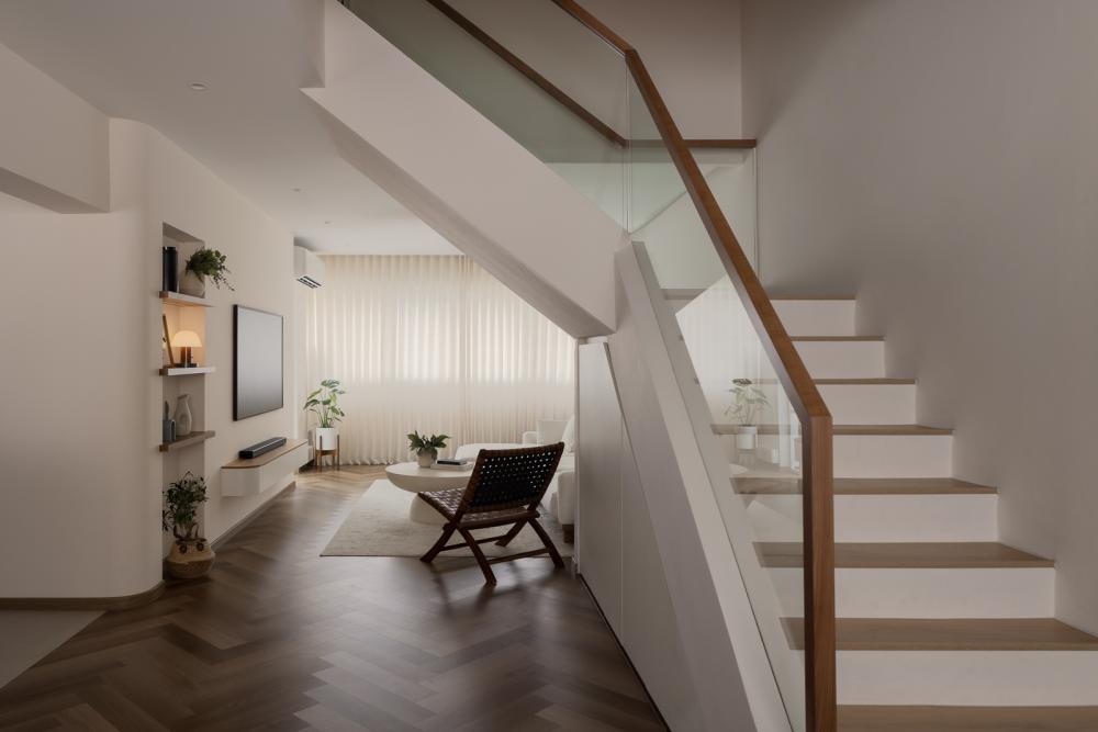 Scandinavian Living Room with Herringbone Tiling and Wood Flooring