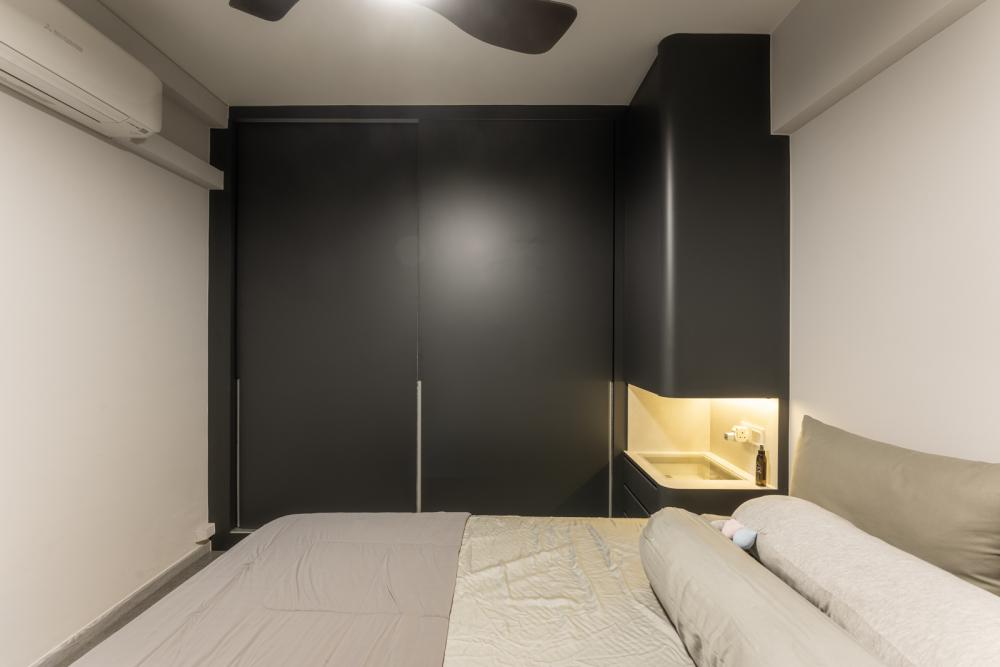 Contemporary Bedroom with Vinyl Flooring and Wardrobe