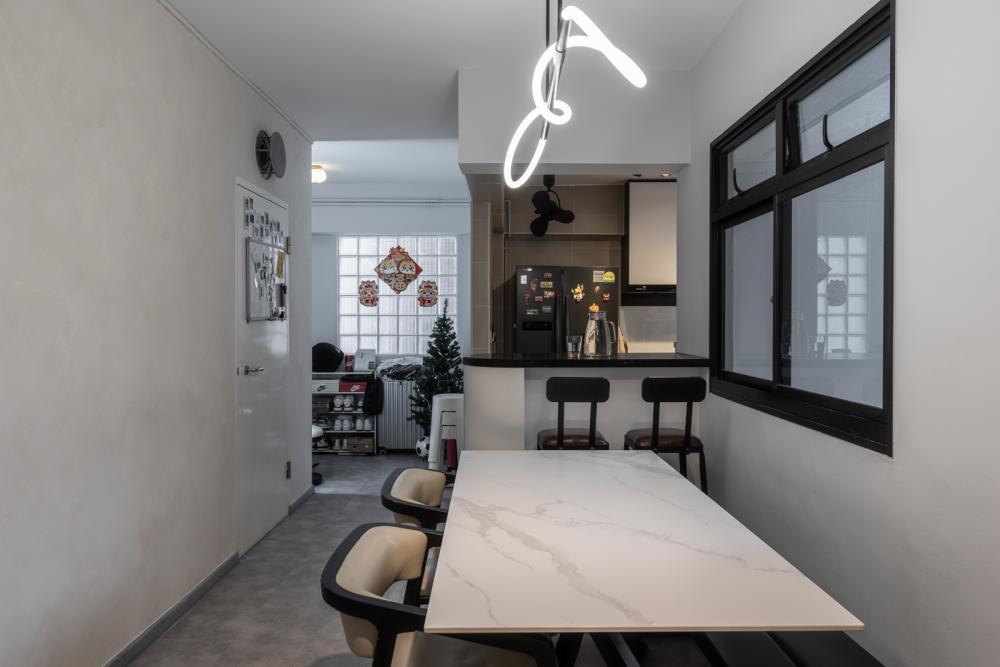 Contemporary Dining Room with Dining Table and Lighting