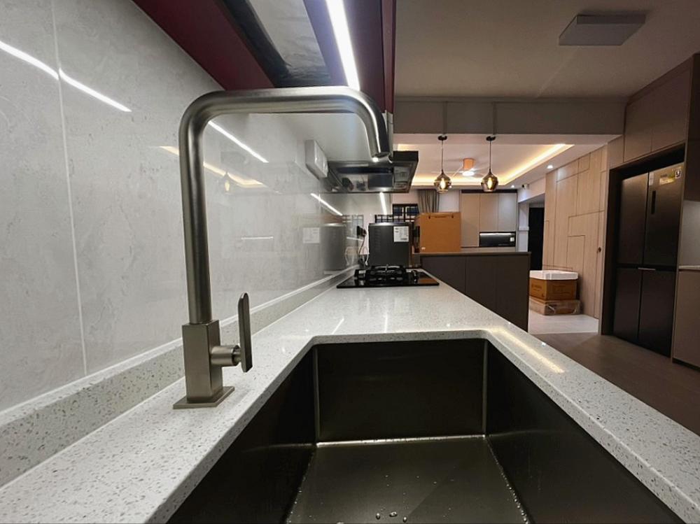 Modern Kitchen with Countertop and Drop Light