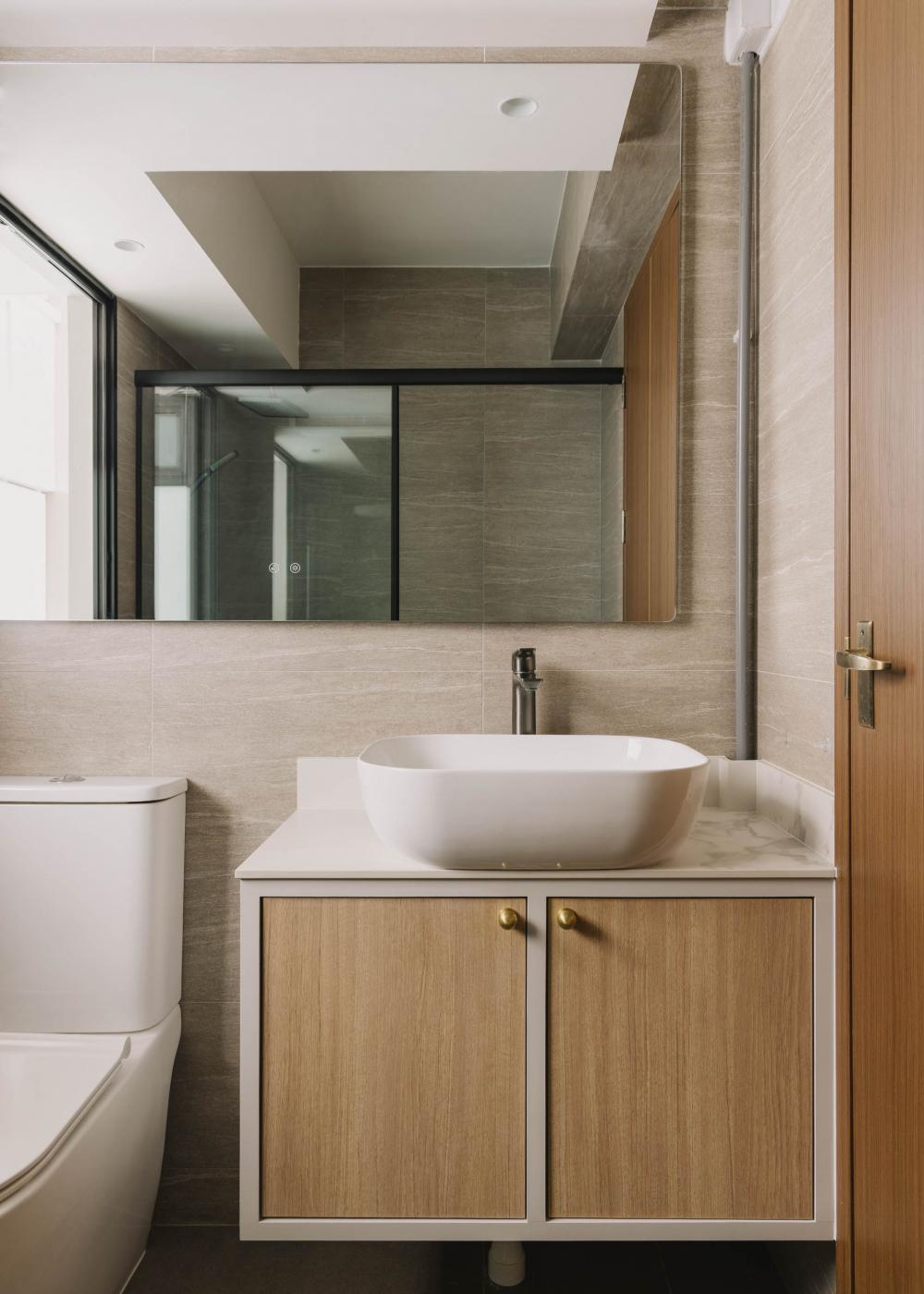 Contemporary Bathroom with Countertop and Mirror