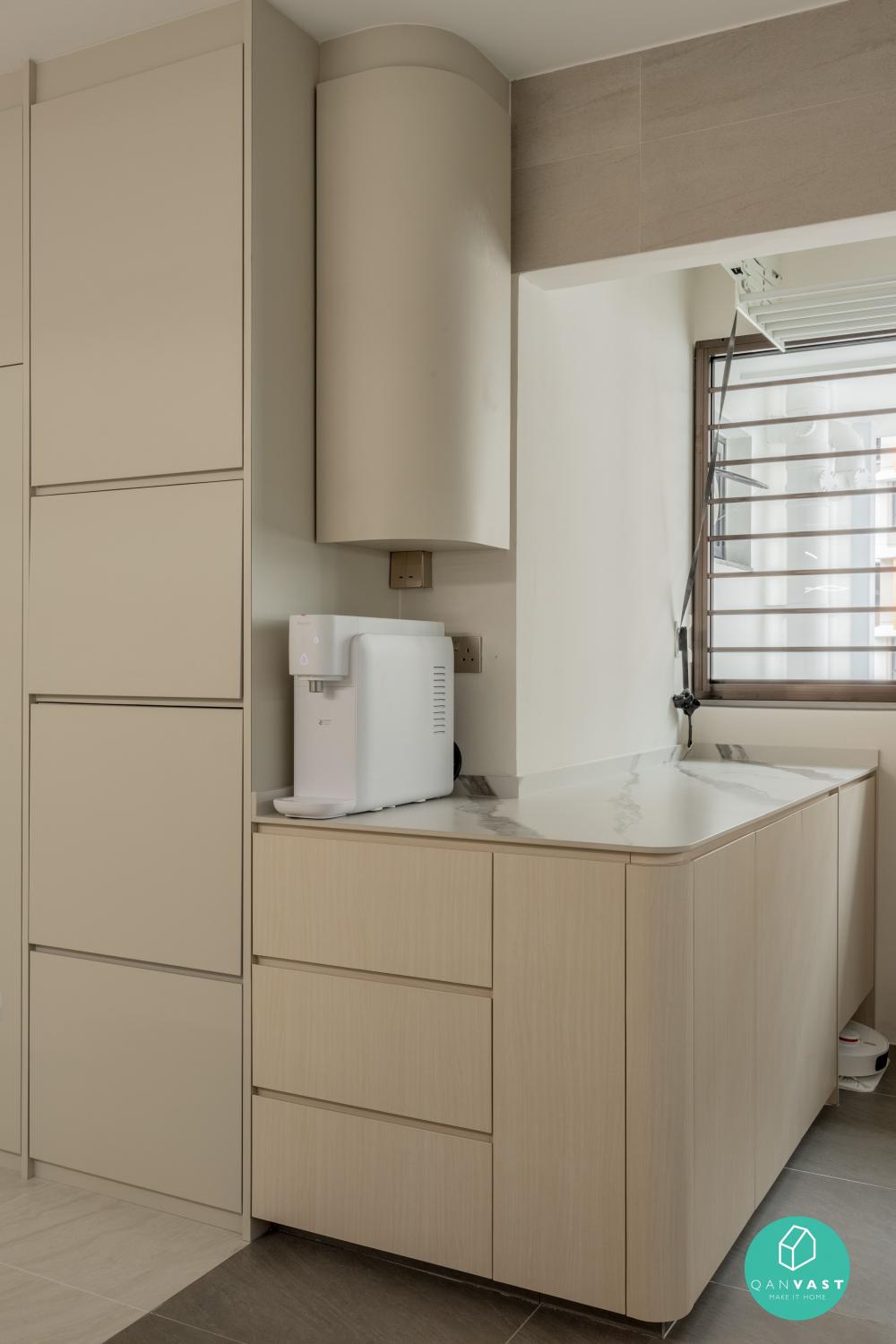 Minimalist Pantry with Kitchen Island and Tableware