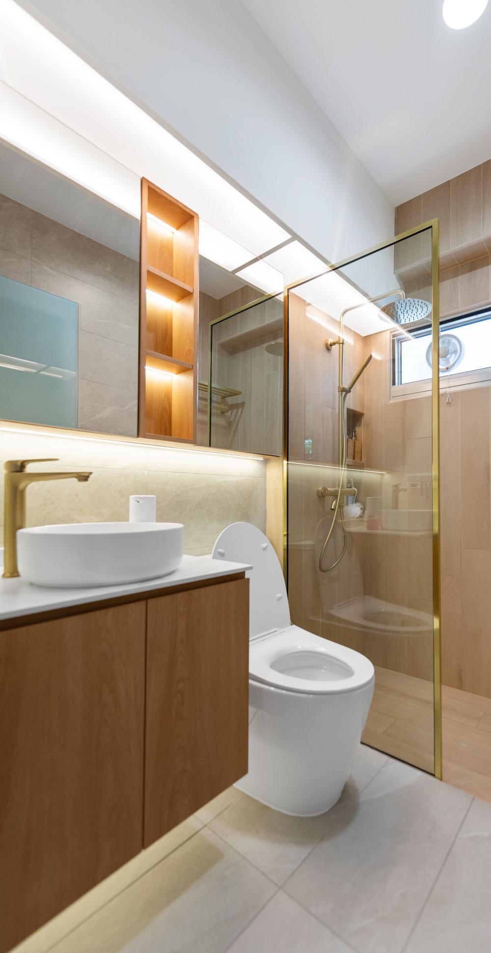 Scandinavian Bathroom with Homogeneous Tiles and Mirror