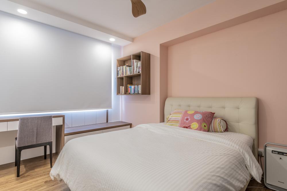 Contemporary Bedroom with Settee and Vinyl Flooring