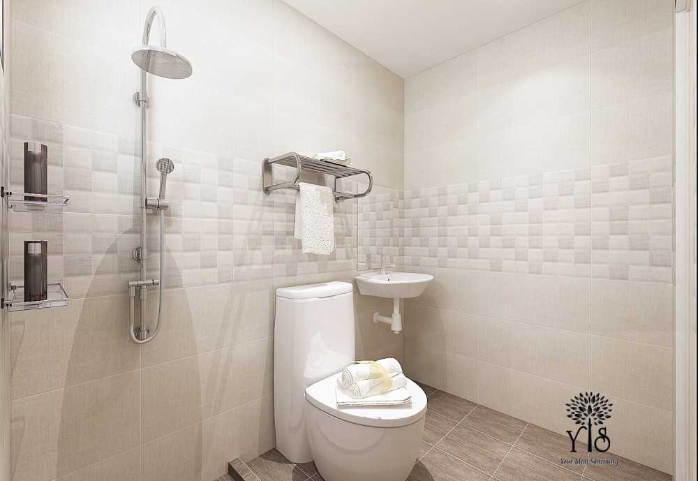 Modern Bathroom with Homogeneous Tiles and Mosaic