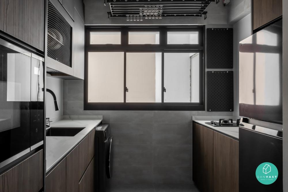 Industrial Kitchen with Countertop and Homogeneous Tiles