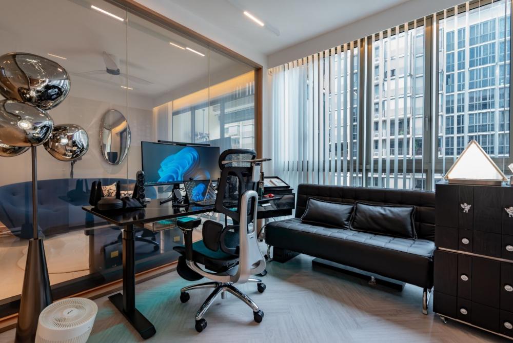 Minimalist Gaming Room with Sofa and Computer