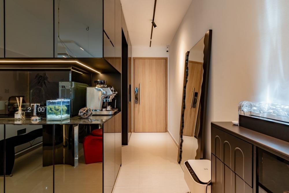 Minimalist Foyer with Mirror and Doors