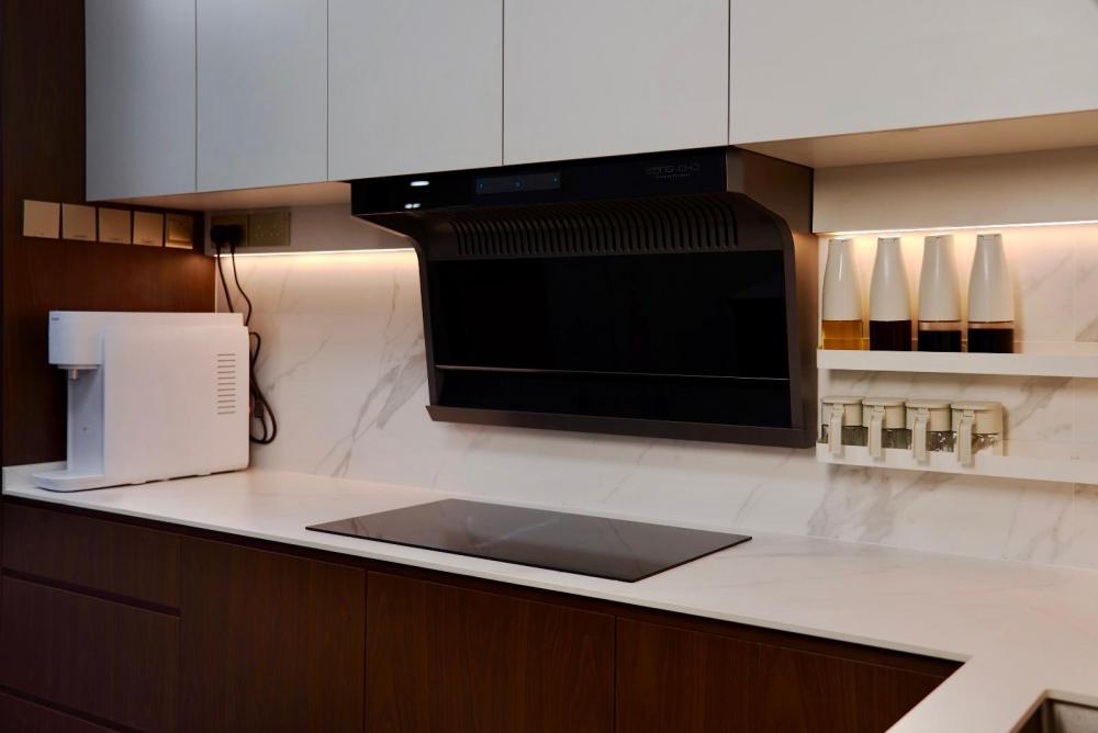 Scandinavian Kitchen with Countertop and Kitchen Backsplash