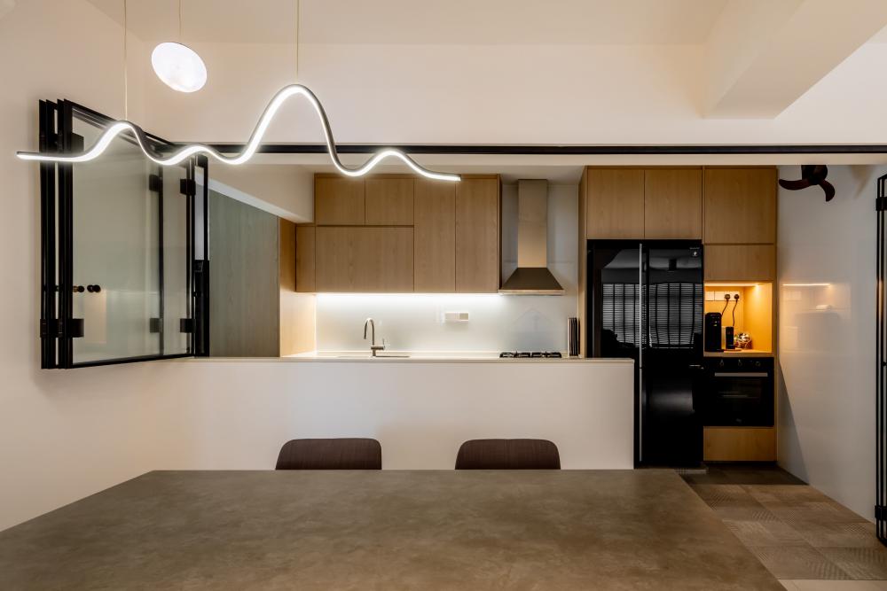 Scandinavian Dining Room with Dining Table and Dining Chairs