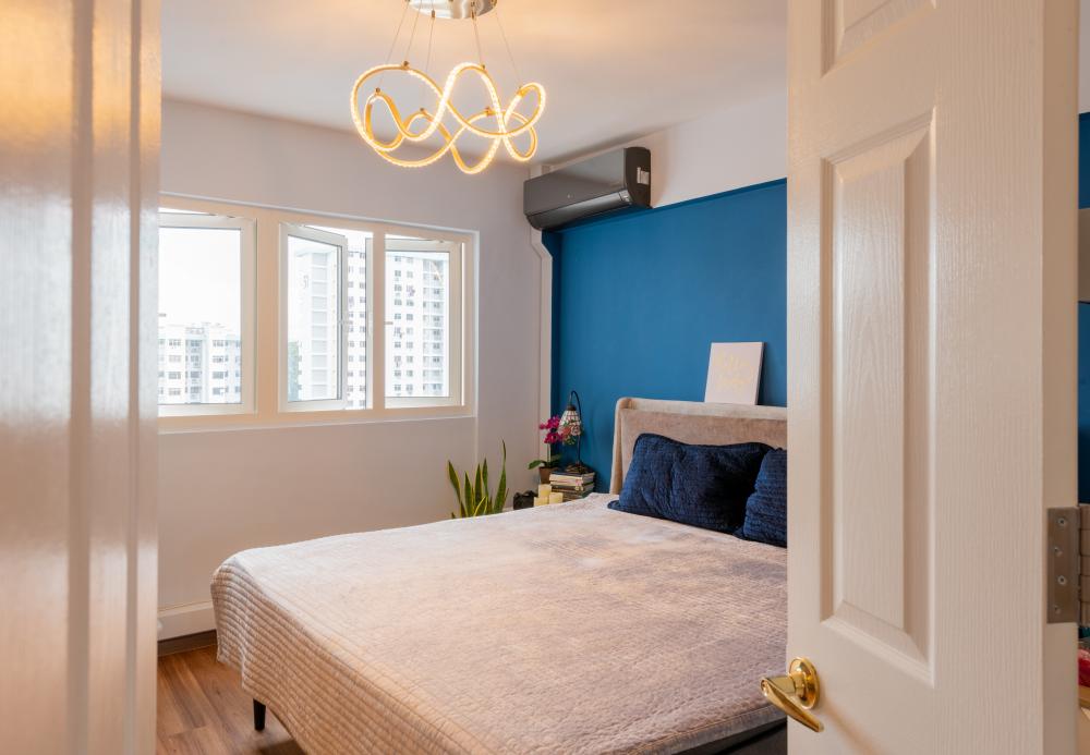 Contemporary Bedroom with Bedroom Dresser and Sideboard