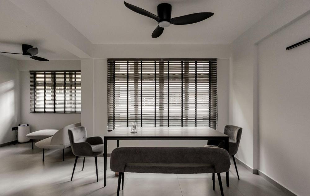 Contemporary Living Room with Homogeneous Tiles and Ceiling Fan