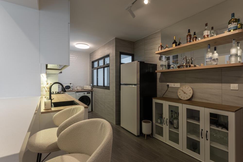 Country Kitchen with Kitchen Island and Open Kitchen